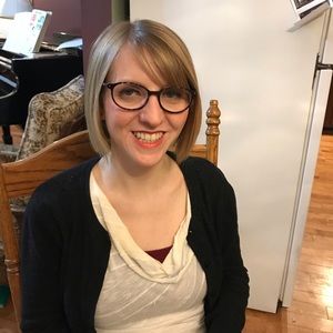 Meet your Posher, Emily